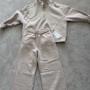 Cotton on beige/tan sweat set